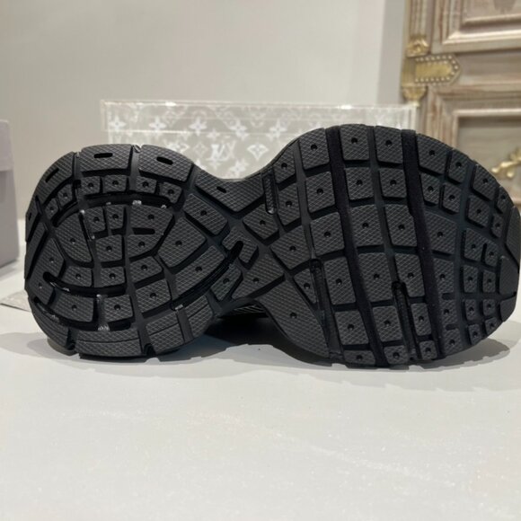 Balenciaga 3XL Sneaker - Picture 8 of 9